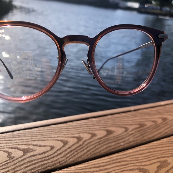 Bottega Veneta Glasses - Picture 3 of 9